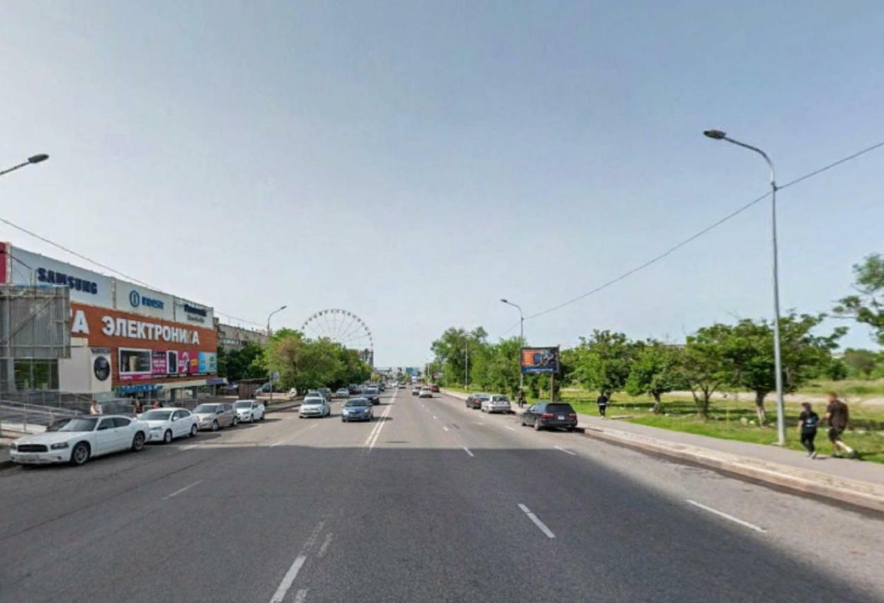 Апартаменты На Улице Розыбакиева, 275-2 Almaty Exterior photo